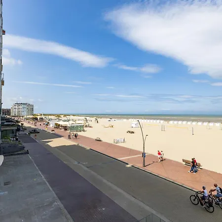 Apartment Zeewind 0202 G Oostduinkerke